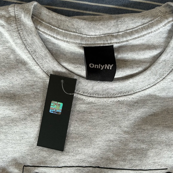 Brand new ONLYNY tee - Picture 3 of 4